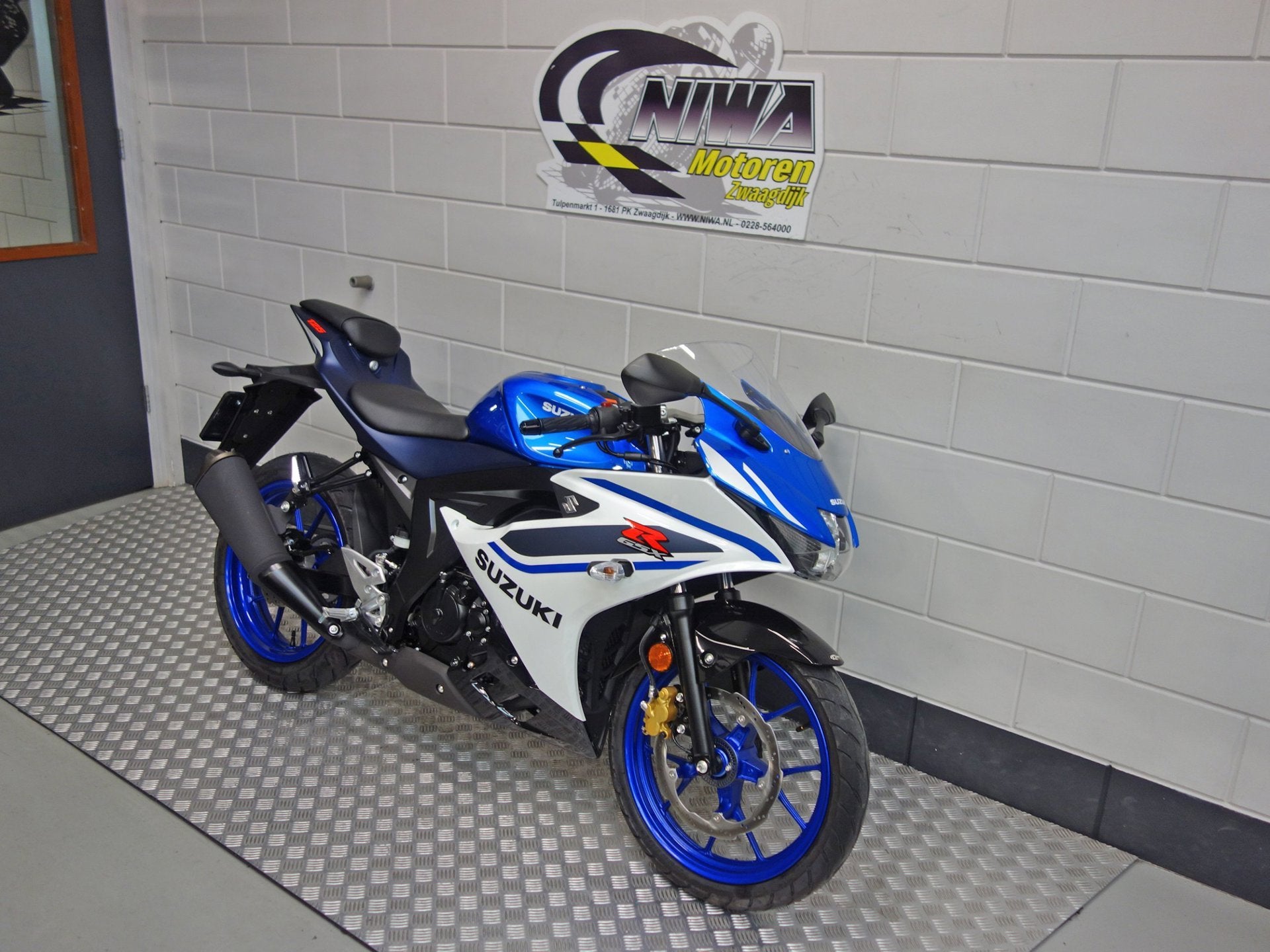 Suzuki Sport GSX-R 125 A, Motoren, Sport, 11 kW of minder, Handgeschakeld, Gebruikt