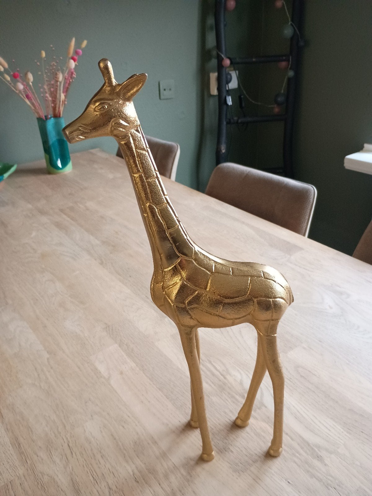 goudkleurig beeldje giraffe, Huis en Inrichting, Ophalen of Verzenden, Zo goed als nieuw, Goud, Metaal