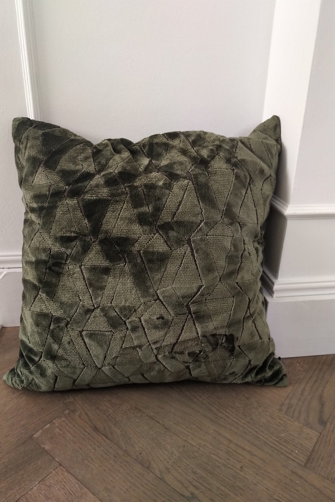 claudi zeth 50x50 army green kussen, Ophalen of Verzenden, Nieuw, Vierkant