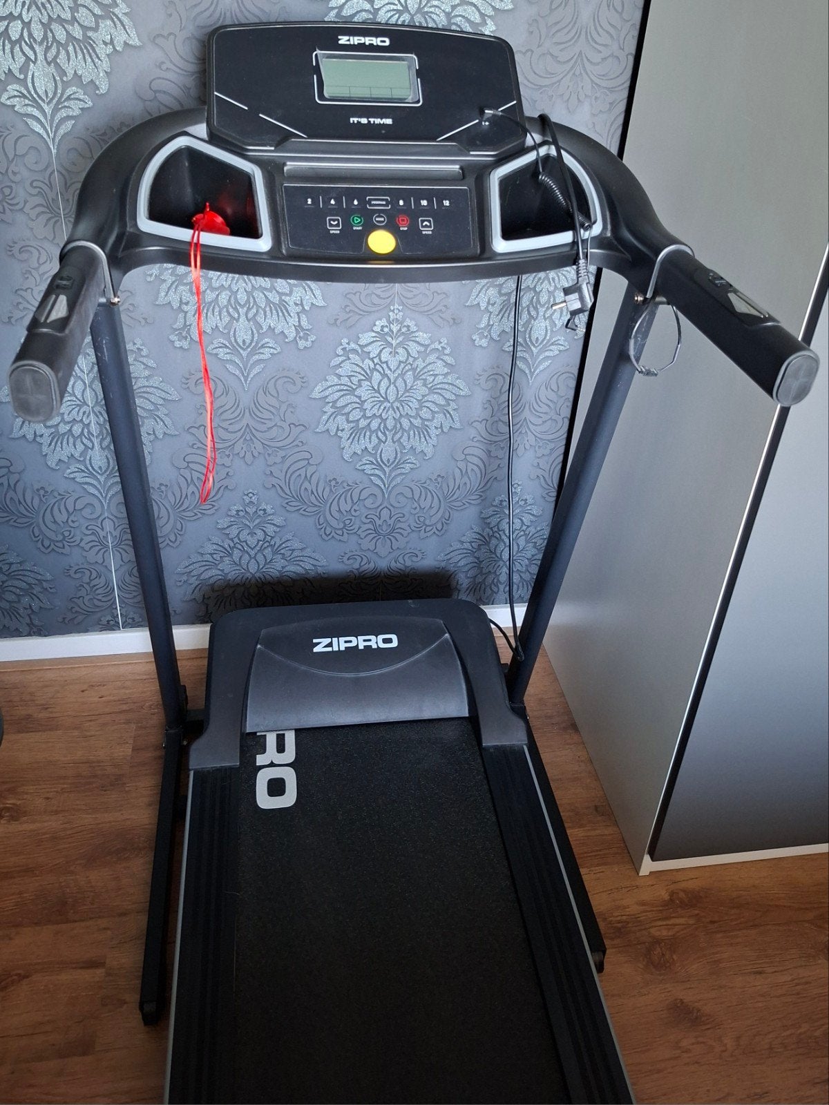 Zipro Colt Loopband - Compact en Krachtig voor Thuis, Ophalen, Gebruikt, Metaal, Loopband