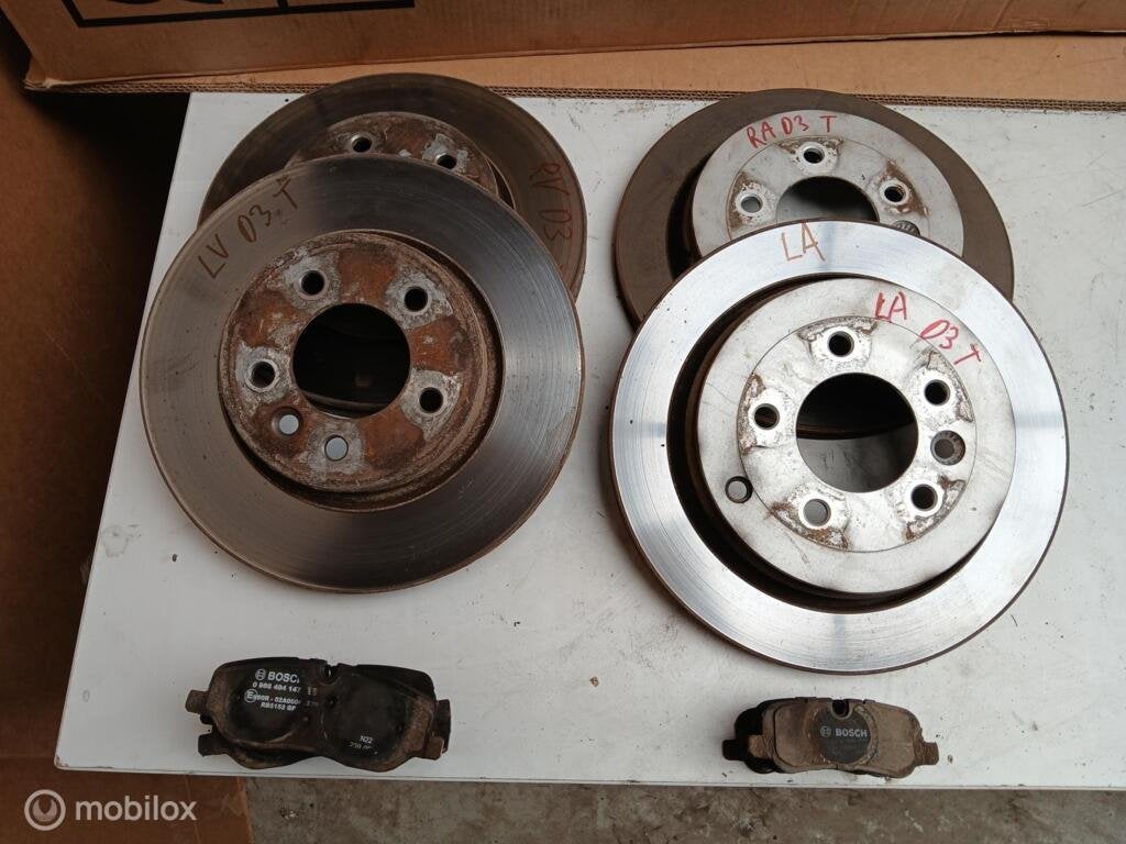 ZGAN Remschijven Land Rover Discovery 3 Remklauwen, Land Rover, Ophalen of Verzenden, Gebruikt, Land Rover