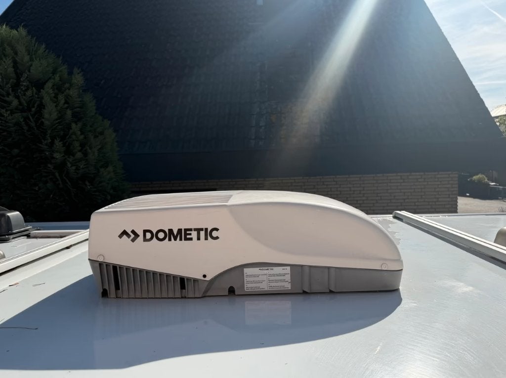 Dometic Freshjet 2200, Caravans en Kamperen, Camper-accessoires, Ophalen of Verzenden, Zo goed als nieuw