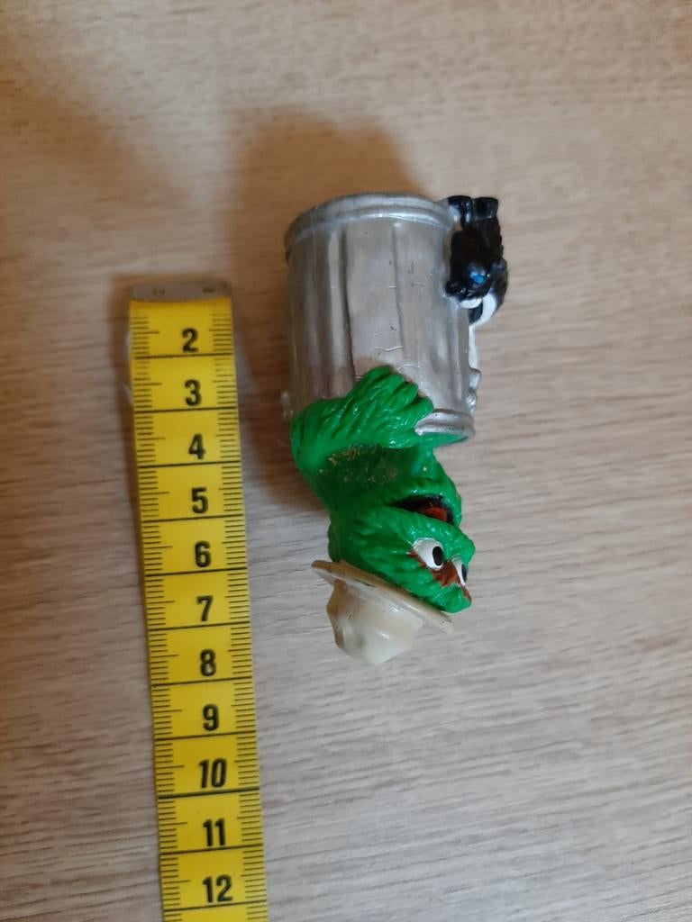 Sesamstraat Oscar poppetje met stinkdier, Ophalen of Verzenden