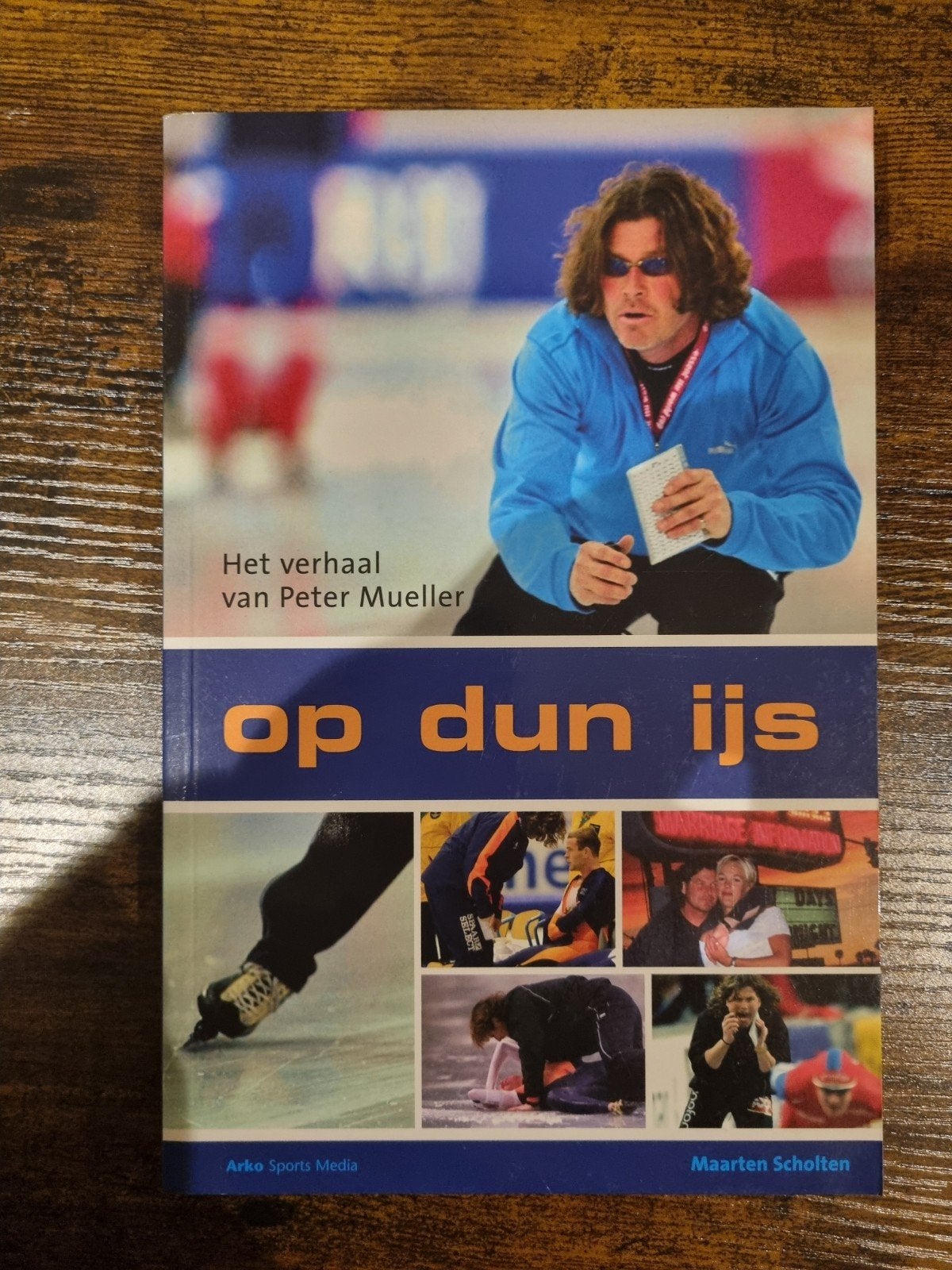 Op dun ijs - Het verhaal van Peter Mueller, Ophalen of Verzenden, Gelezen, Maarten Scholten, Overige sporten