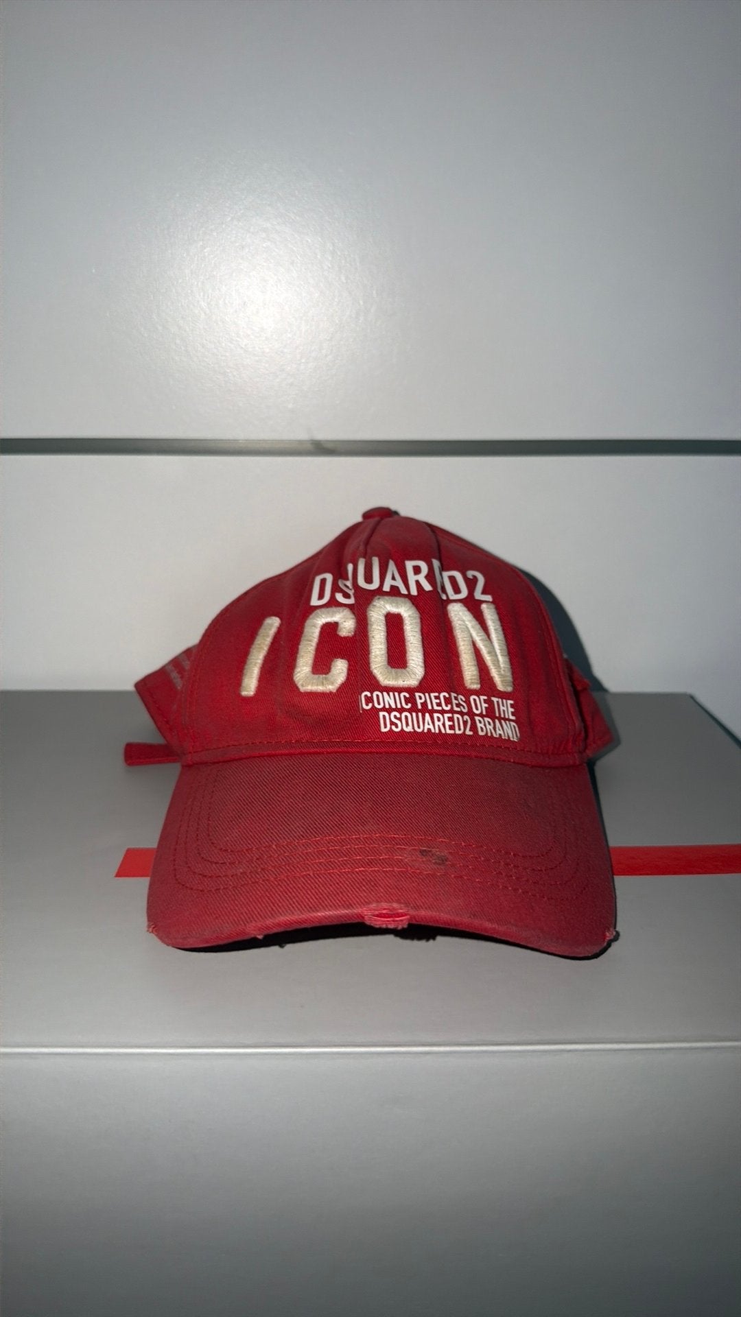 Dsquared pet. Orgineel kleur tood Maat M . Dean dan, Ophalen of Verzenden, Zo goed als nieuw