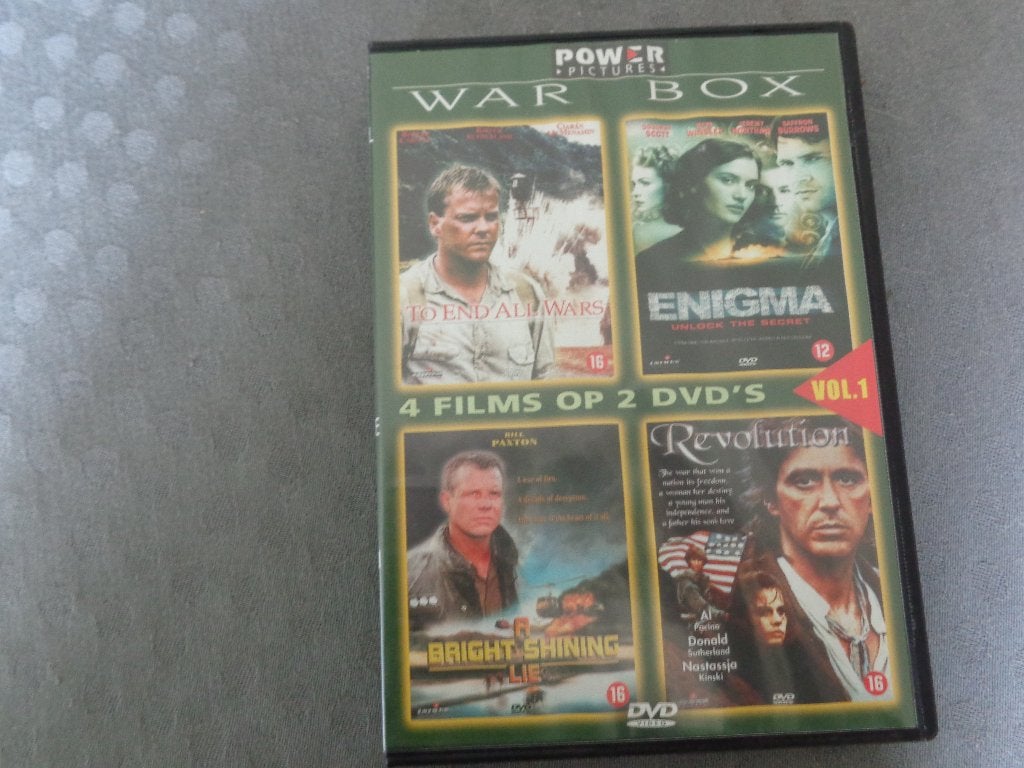 War box 4 films op 2 dvd volume 1, Vanaf 16 jaar, Ophalen of Verzenden, Zo goed als nieuw