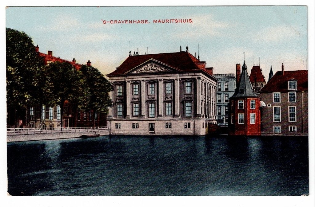 's Gravenhage 1910. Mooi zicht op het Mauritshuis., Ophalen of Verzenden, Voor 1920, Ongelopen, Zuid-Holland