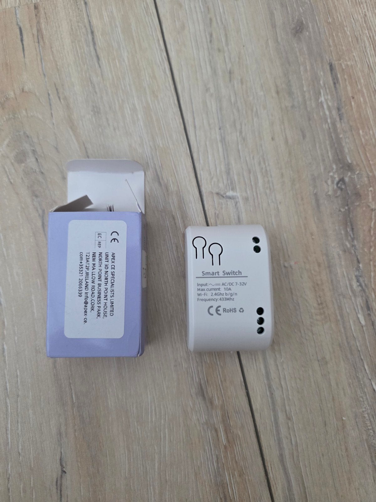 Smart schakelaar voor stromen tot 10A - WiFi & 433Mhz, Ophalen of Verzenden
