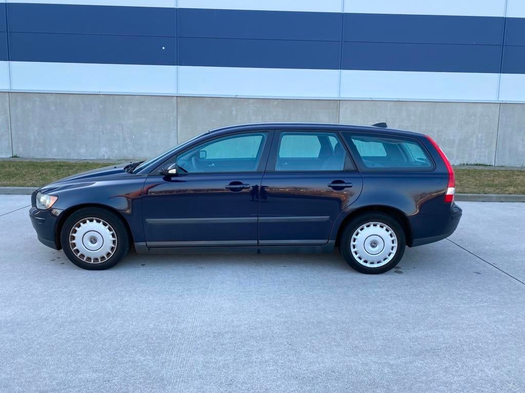 Volvo V50 2.4 AUTOMAAT/NAP/AIRCO.ELEC.RMN/APK 3-27, Auto's, Volvo, Stof, Gebruikt, Metallic lak, 700 kg