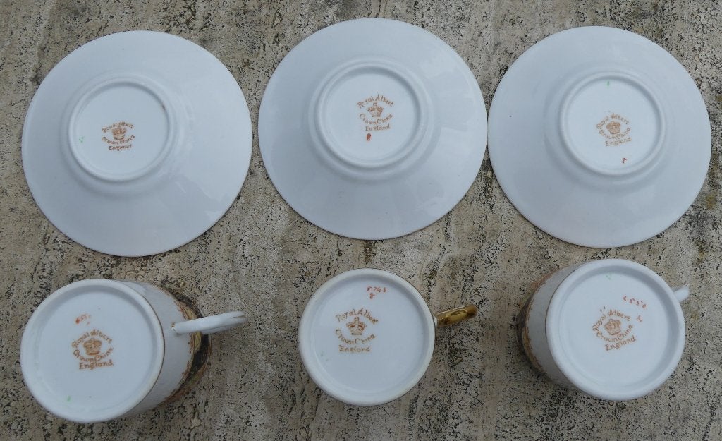 Royal Albert Crown China England 3 Espresso Kop en Schotels, Ophalen of Verzenden