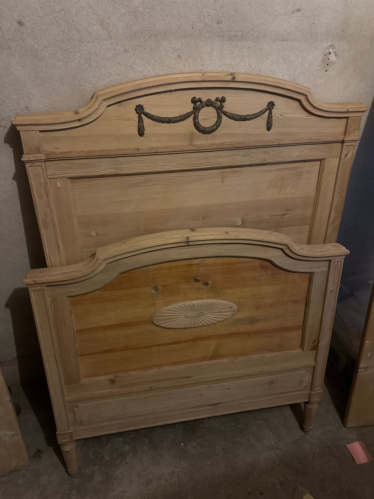 Vintage houten bedframe met lattenbodem 90x190, Ophalen