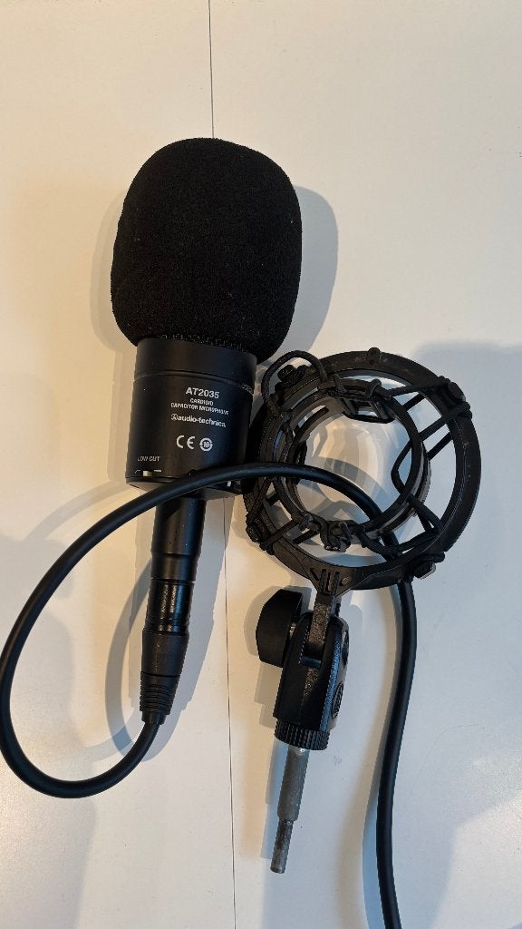 Audio-Technica AT2035 Studiomicrofoon – Inclusief Shockmount, Ophalen of Verzenden, Gebruikt, Studiomicrofoon