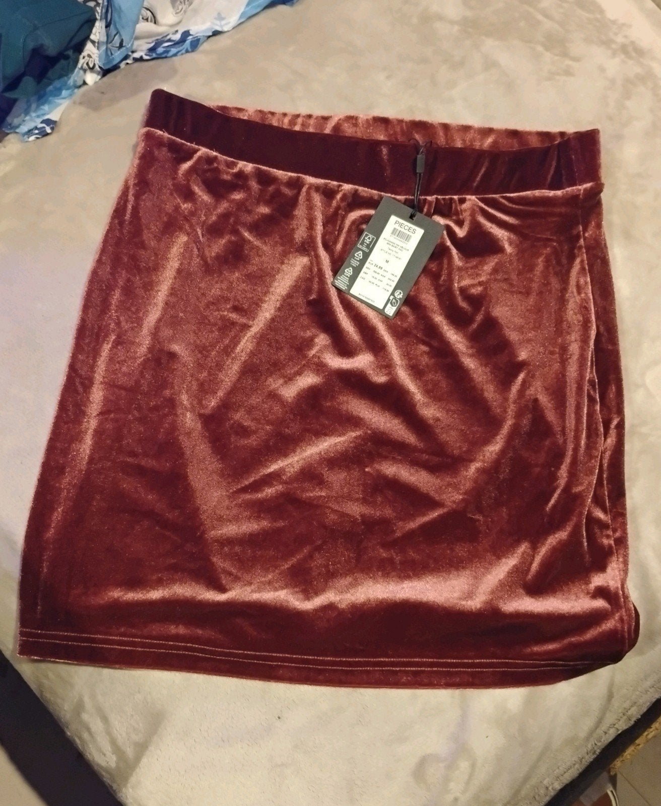 Pieces fluwelen rok - Nieuw met kaartje, Maat 38/40 (M), Nieuw, Ophalen of Verzenden, Rood