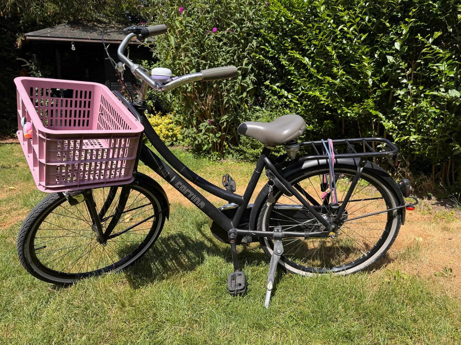 Cortina Meidenfiets 17 inch met roze krat, Terugtraprem, Gebruikt, Minder dan 47 cm, Ophalen