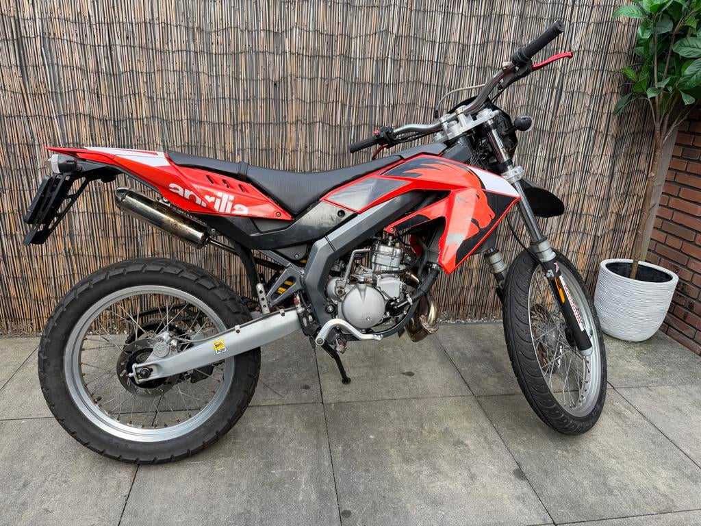 Aprilia RX50 2006 - Gereviseerd motorblok,, Ophalen, 6 versnellingen, Maximaal 45 km/u, 49 cc