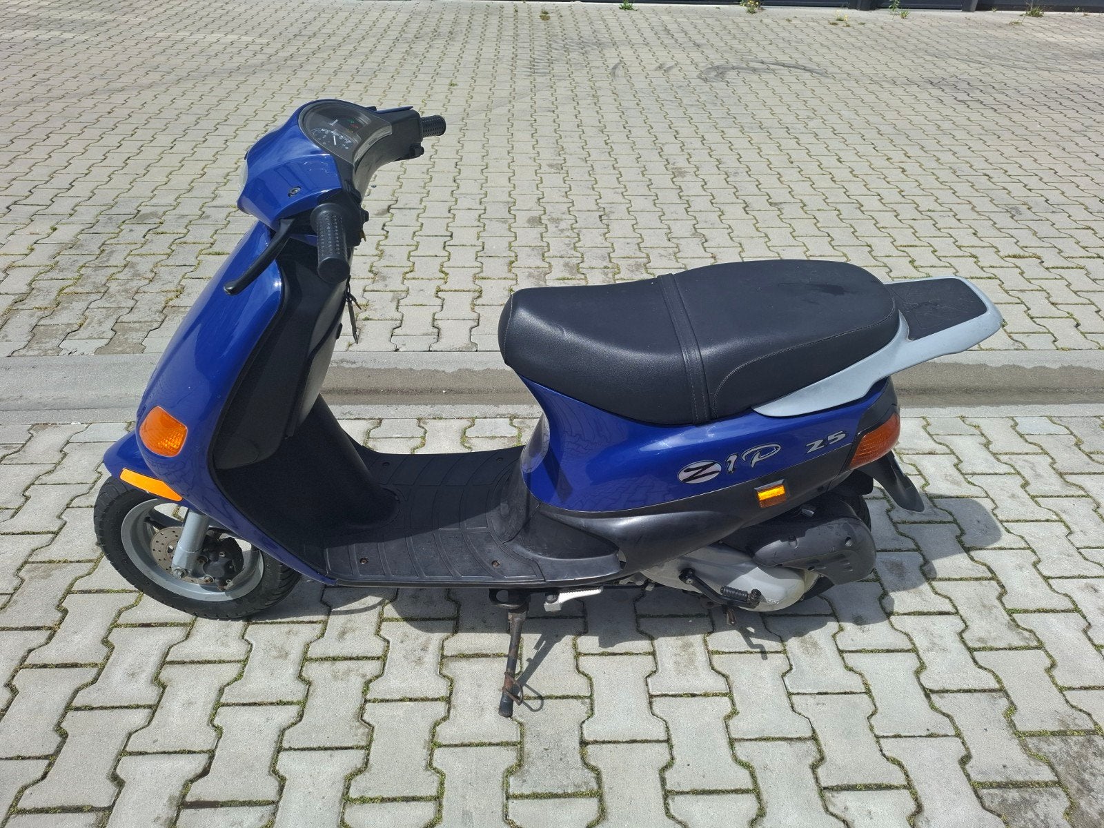 Mooie Puch Zip Snorscooter - Start en Loopt!, Fietsen en Brommers, Ophalen