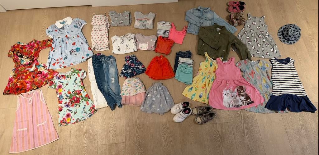 Groot pakket meisje 98 104 voorjaar zomer, Ophalen of Verzenden, Gebruikt