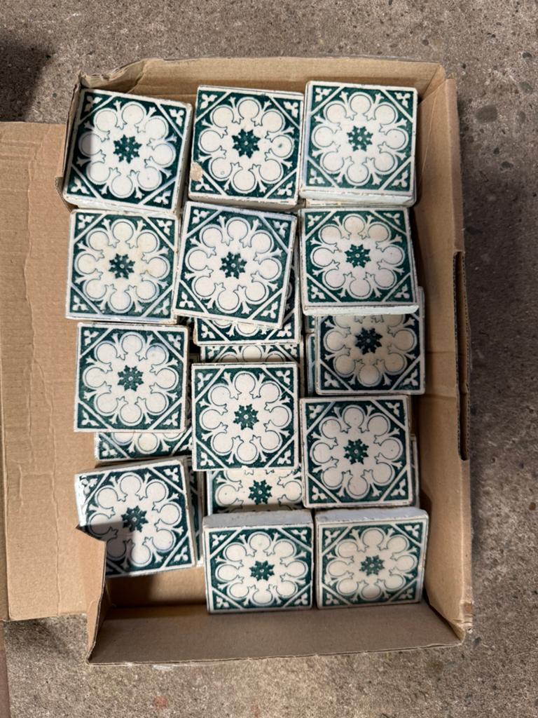 Oude antieke kleine groene tegeltjes 5x5 29 stuks, Gebruikt, Minder dan 20 cm, Minder dan 5 m², Wandtegels
