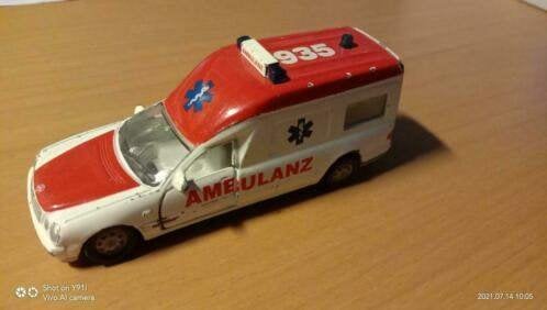 siku ambulance binz a2002, Ophalen of Verzenden, Auto