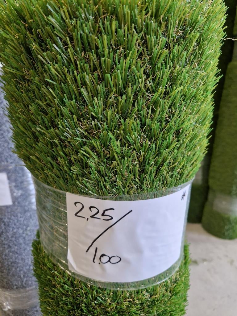 Kunstgras coupon nieuw gras 35mm 2.25 x 1.00 ( 2.25m2), Ophalen of Verzenden, Nieuw, 20 m² of meer