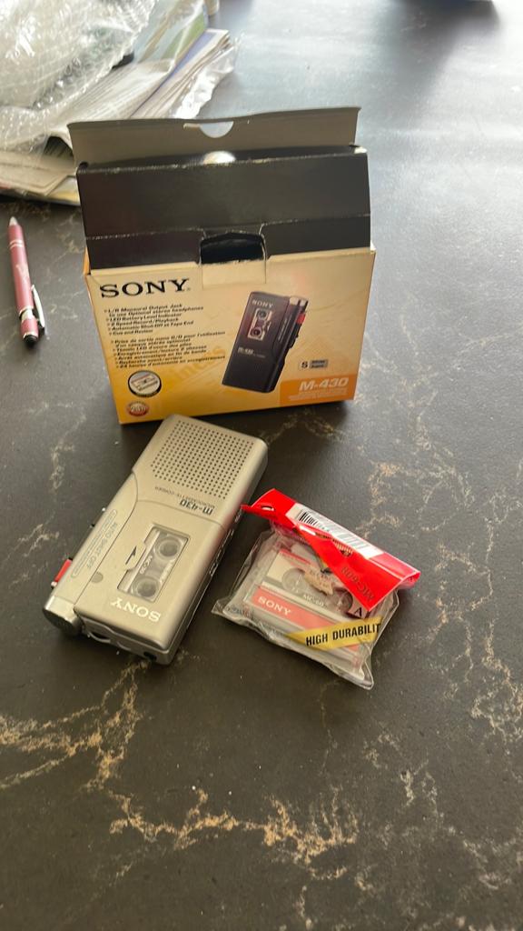 Sony M-430 Micro Cassette Recorder met bandjes, Audio, Tv en Foto, Bandrecorders, Ophalen of Verzenden, Bandrecorder, Met banden