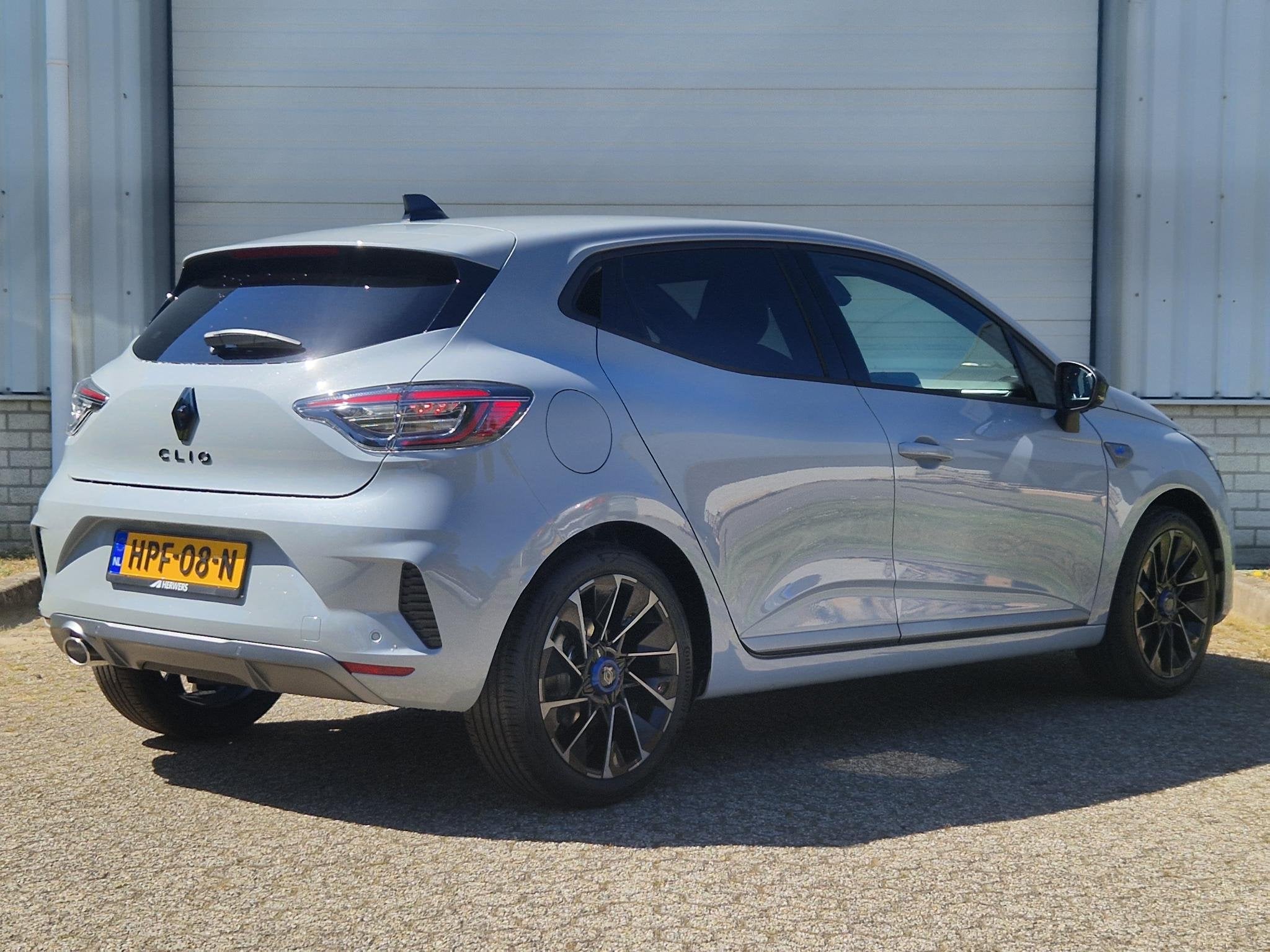 Renault Clio 1.0 TCe 90 GPF esprit Alpine / Bose Premium Aud, Auto's, Voorwielaandrijving, Dealer onderhouden, Euro 6, Leder en Stof