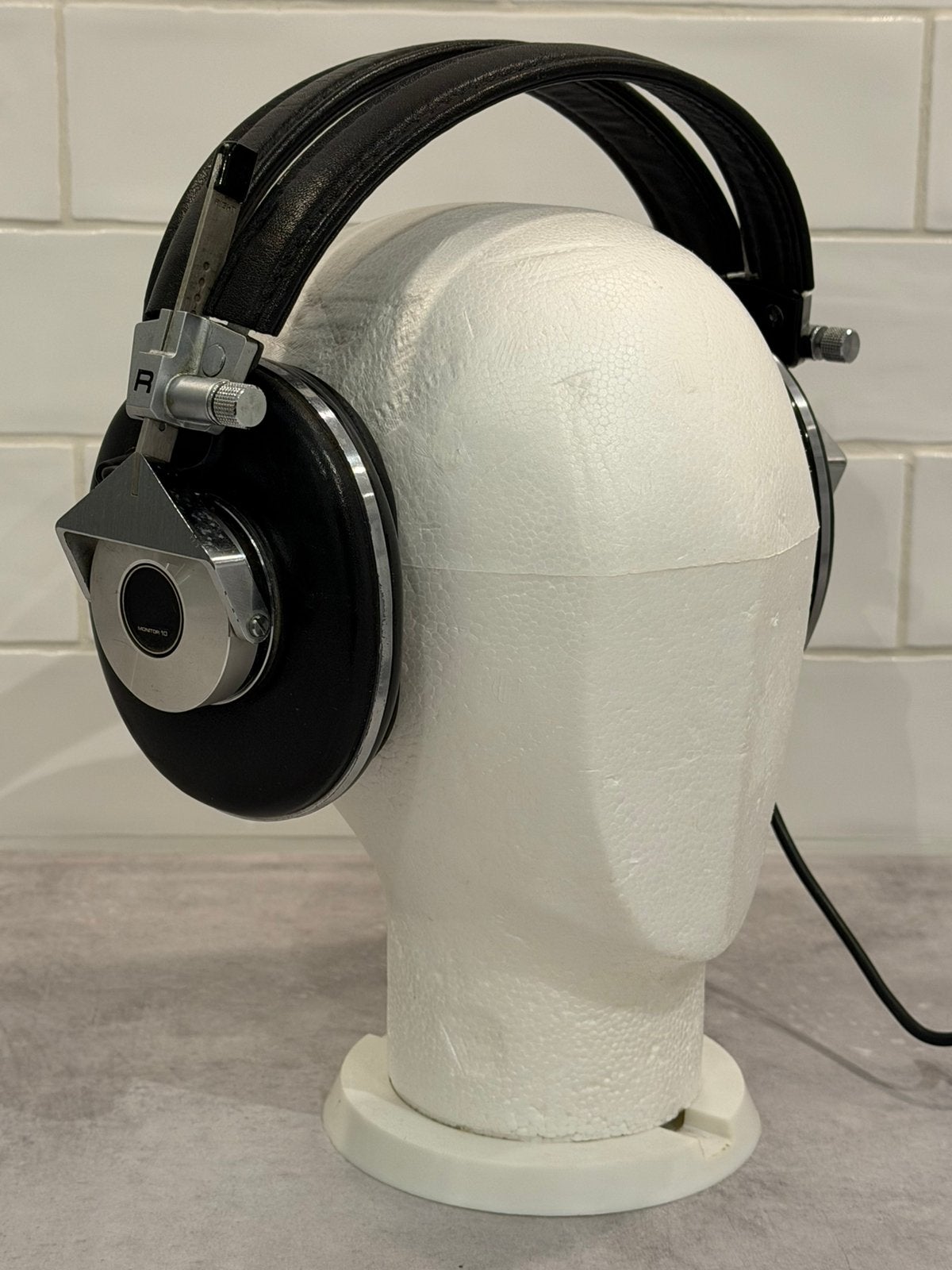 Pioneer Monitor 10 Electrodynamic Professional hoofdtelefoon, Overige merken, Ophalen of Verzenden, Over-ear, Zwart