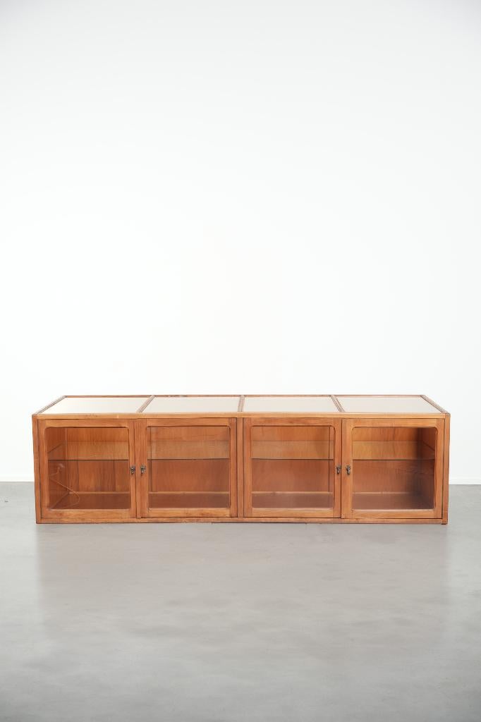 grote vintage houten balie/ vitrinekast met 4 deuren en glas, Ophalen, Glas, ., Vintage, Klassiek