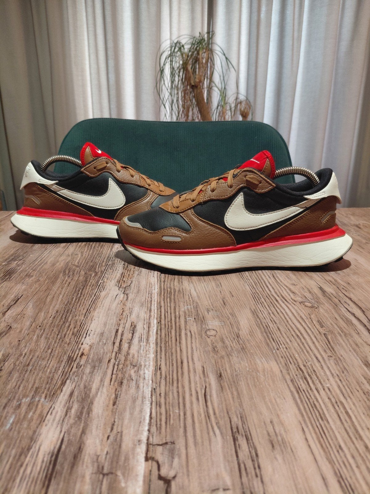 Nike Phoenix Waffle Premium Leather 'Fire Red' Size 38, Zwart, Nike, Ophalen of Verzenden, Sneakers of Gympen
