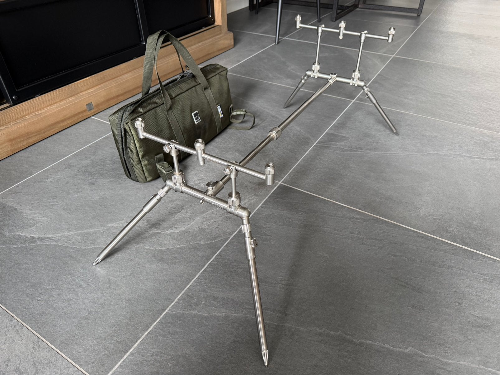 Solar Tackle P1 Compact World Wide Pod met Anti-Twist ZGAN, Ophalen of Verzenden, Zo goed als nieuw, Complete set