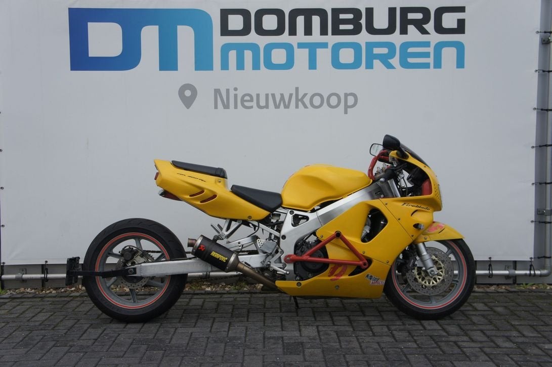HONDA CBR 900 RR FIREBLADE () 48,481 km, HONDA, 4 cilinders, Motorrijbewijs A, Bedrijf