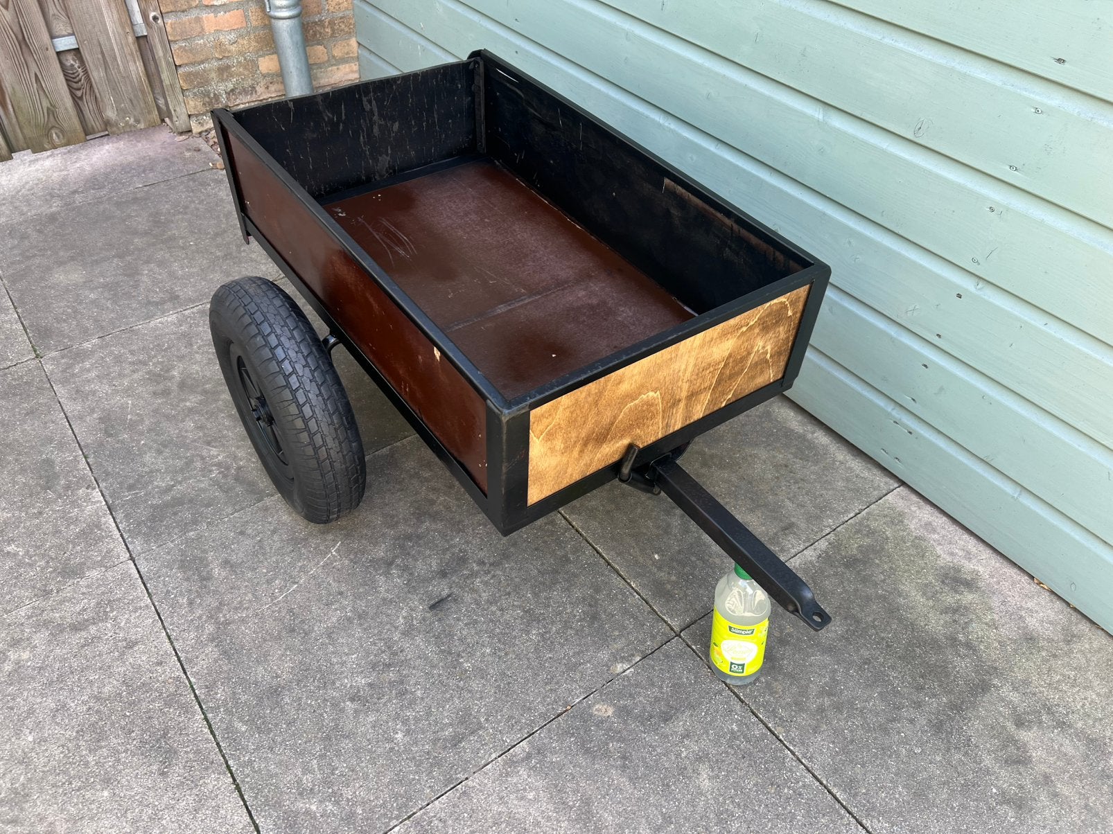 Berg aanhanger met kiepstand, Ophalen, Berg, Met kar of aanhanger