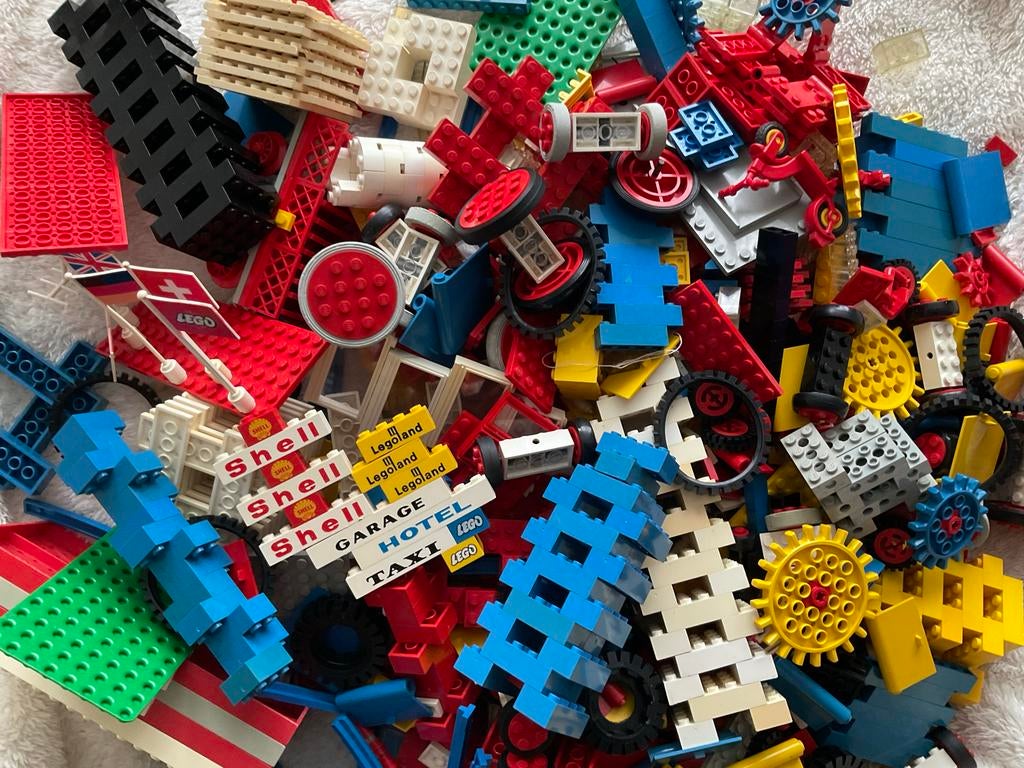 4 kg technisch Lego in mooie nieuwstaat met koffer, Ophalen of Verzenden, Zo goed als nieuw, Losse stenen, Lego