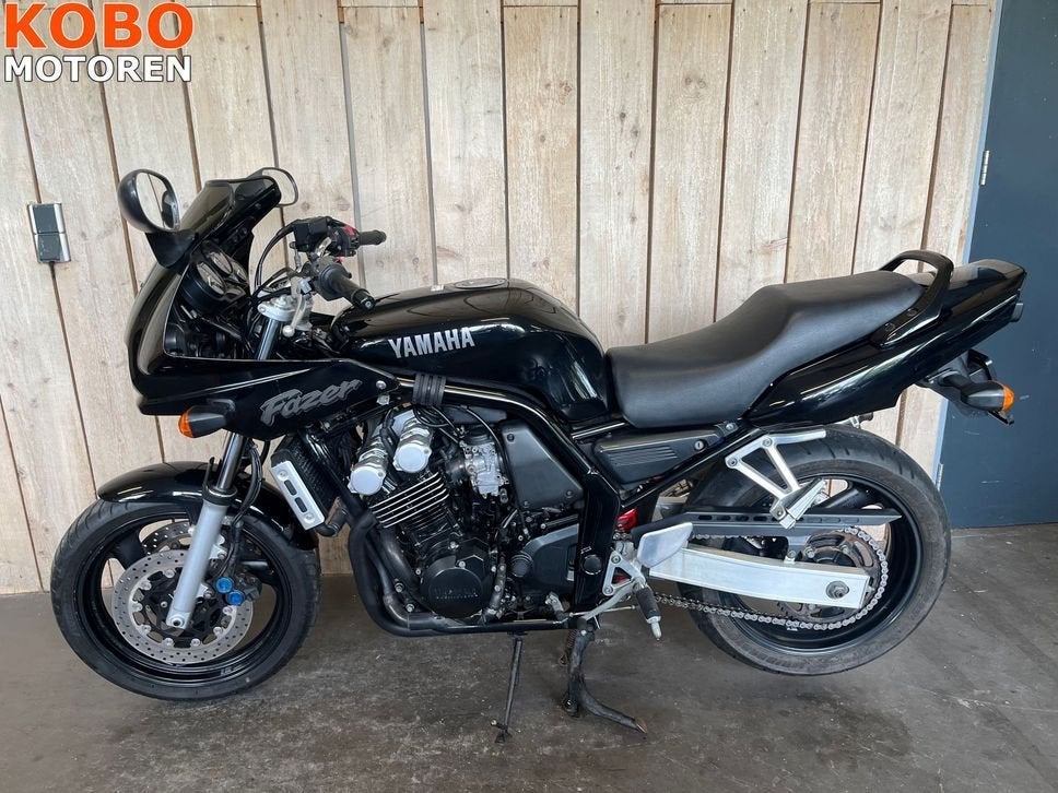 Yamaha FZS600 (bj 2001), 4 cilinders, Motorrijbewijs A, Bedrijf, Onbekend