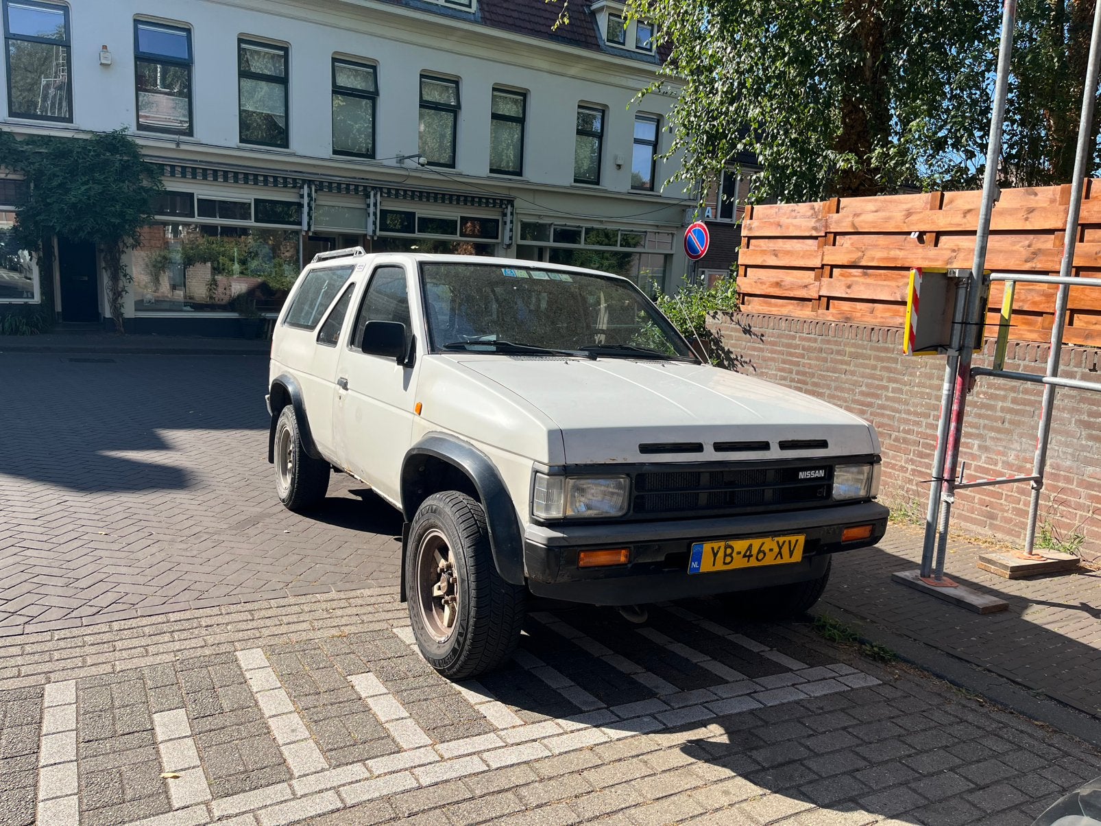 Nissan Terrano 2.4 E 4WD K6 1990 Wit