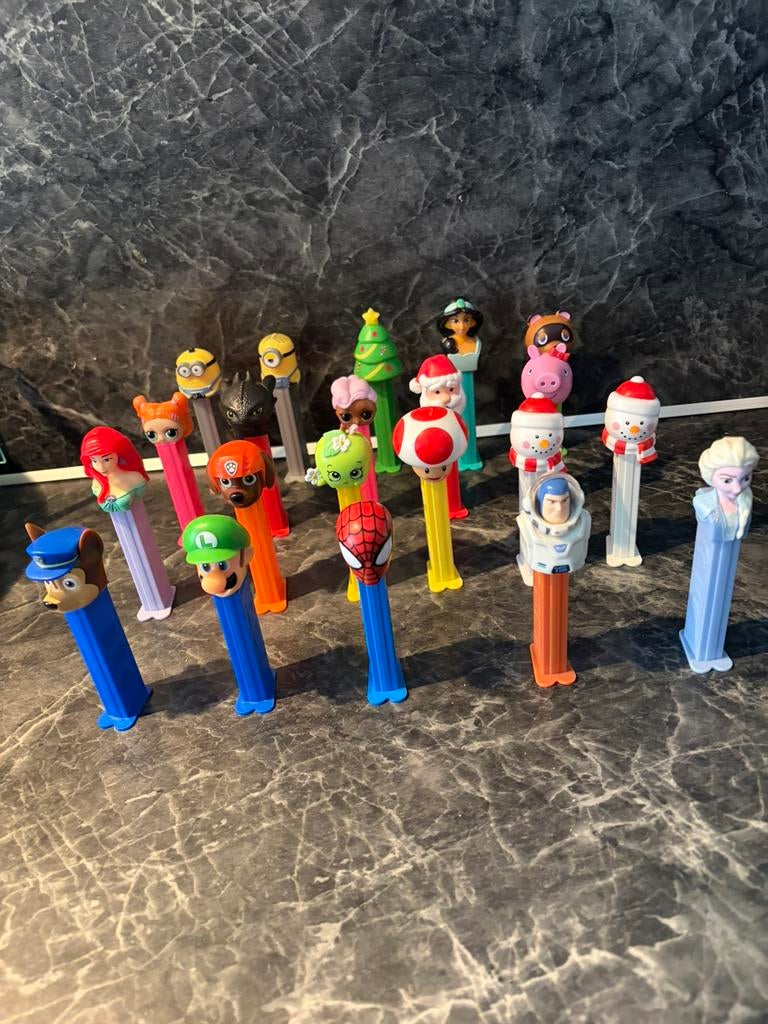 Pez dispensers, Verzamelen, Ophalen of Verzenden, Zo goed als nieuw