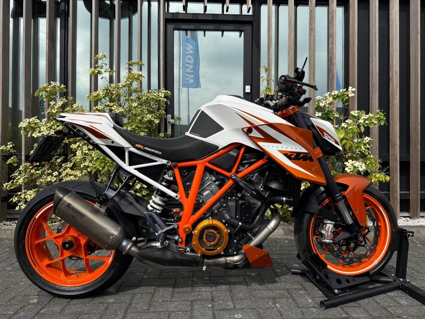 KTM 1290 SUPER DUKE R -2017- Special Edition - Akrapovic, Motoren, 2 cilinders, KTM, Motorrijbewijs A, Bedrijf