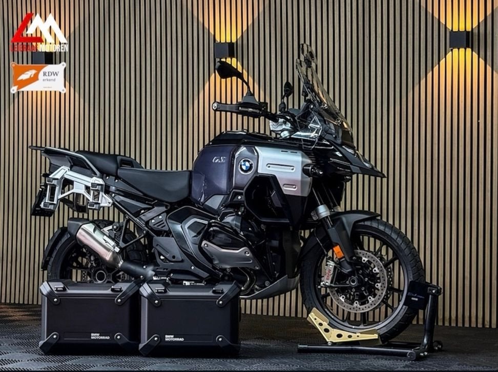 BMW R 1300 GS ADVENTURE - 2025 - Automaat - Koffers, 2 cilinders, Bedrijf, Onbekend, Meer dan 35 kW
