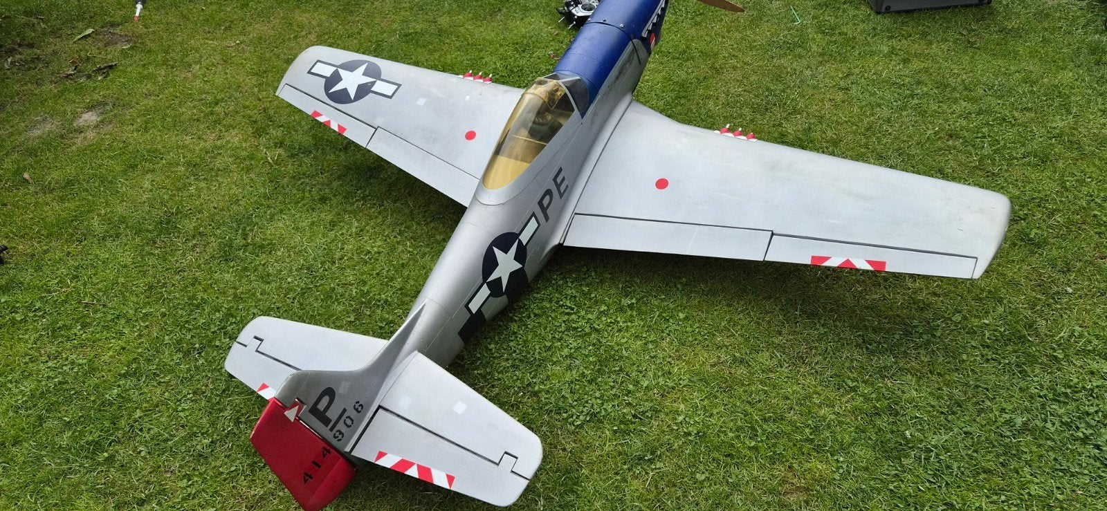 Mustang 1.8 meter, Ophalen