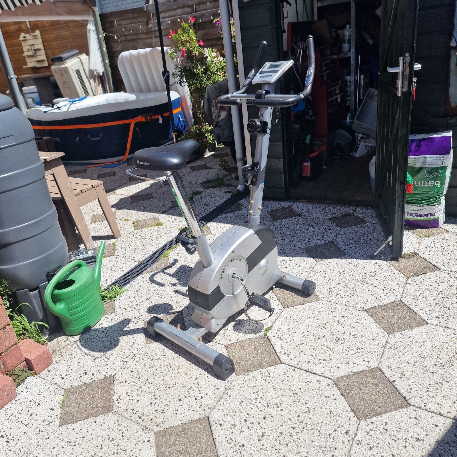 Hometrainer met hartslagmeter en duidelijk display, Ophalen, Gebruikt, Hometrainer