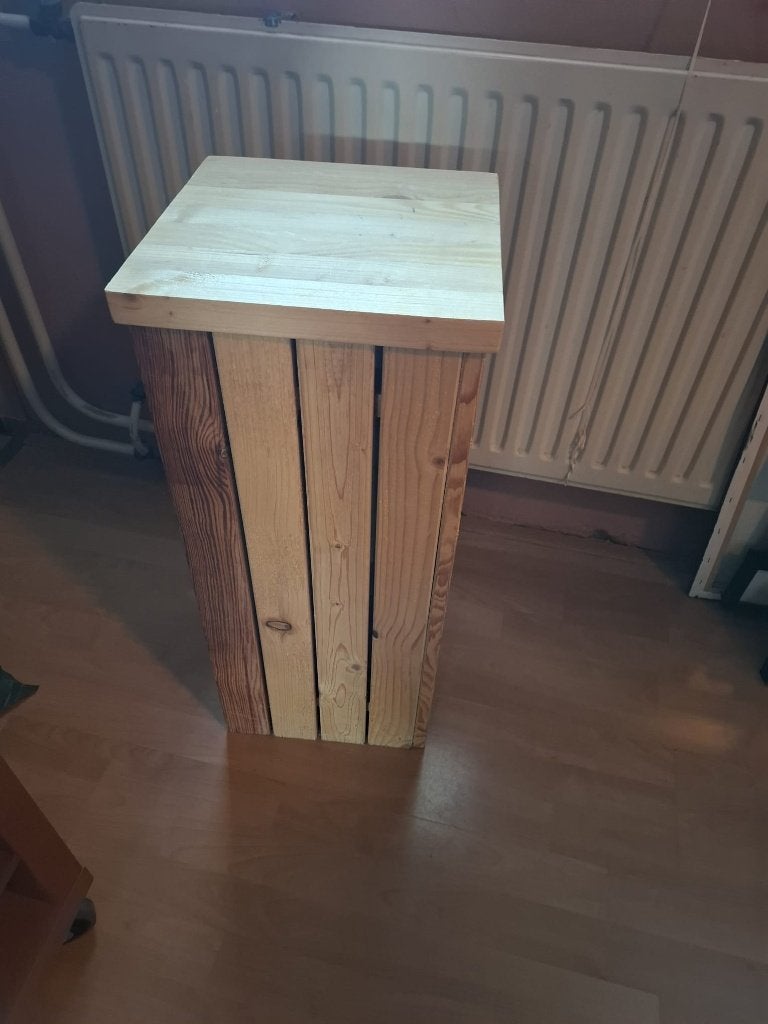houten pilaar, Ophalen, Zo goed als nieuw