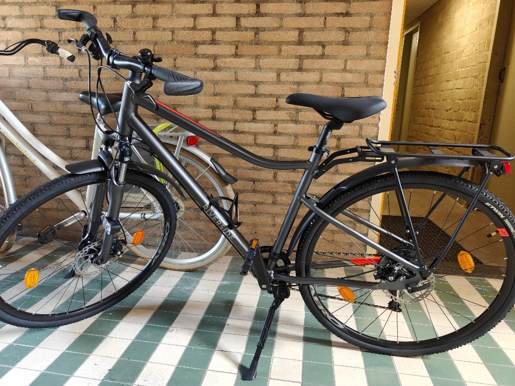 Riverside 500 Trekkingfiets - Zo goed als nieuw, Zo goed als nieuw, Schijfrem, 53 tot 57 cm, Ophalen