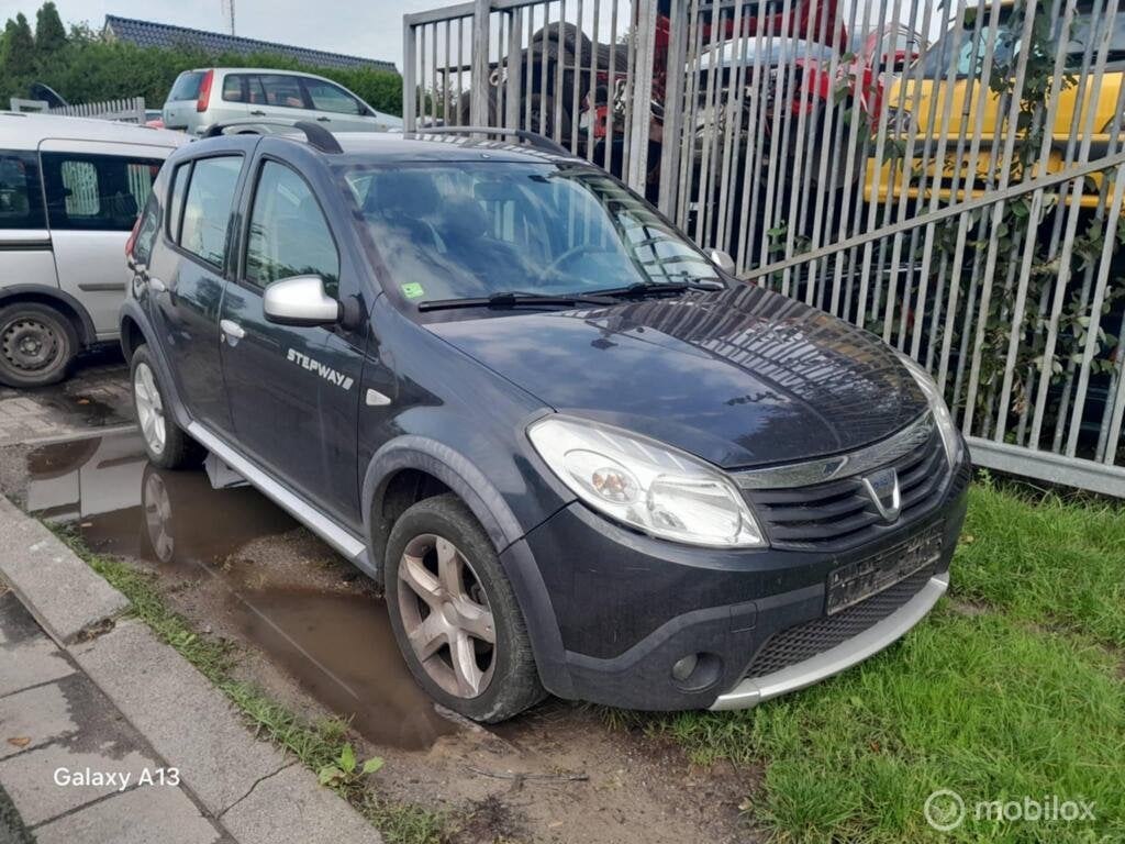 Dacia Sandero 1.6 Stepway ONDERDELEN, Dacia, Gebruikt, Dacia