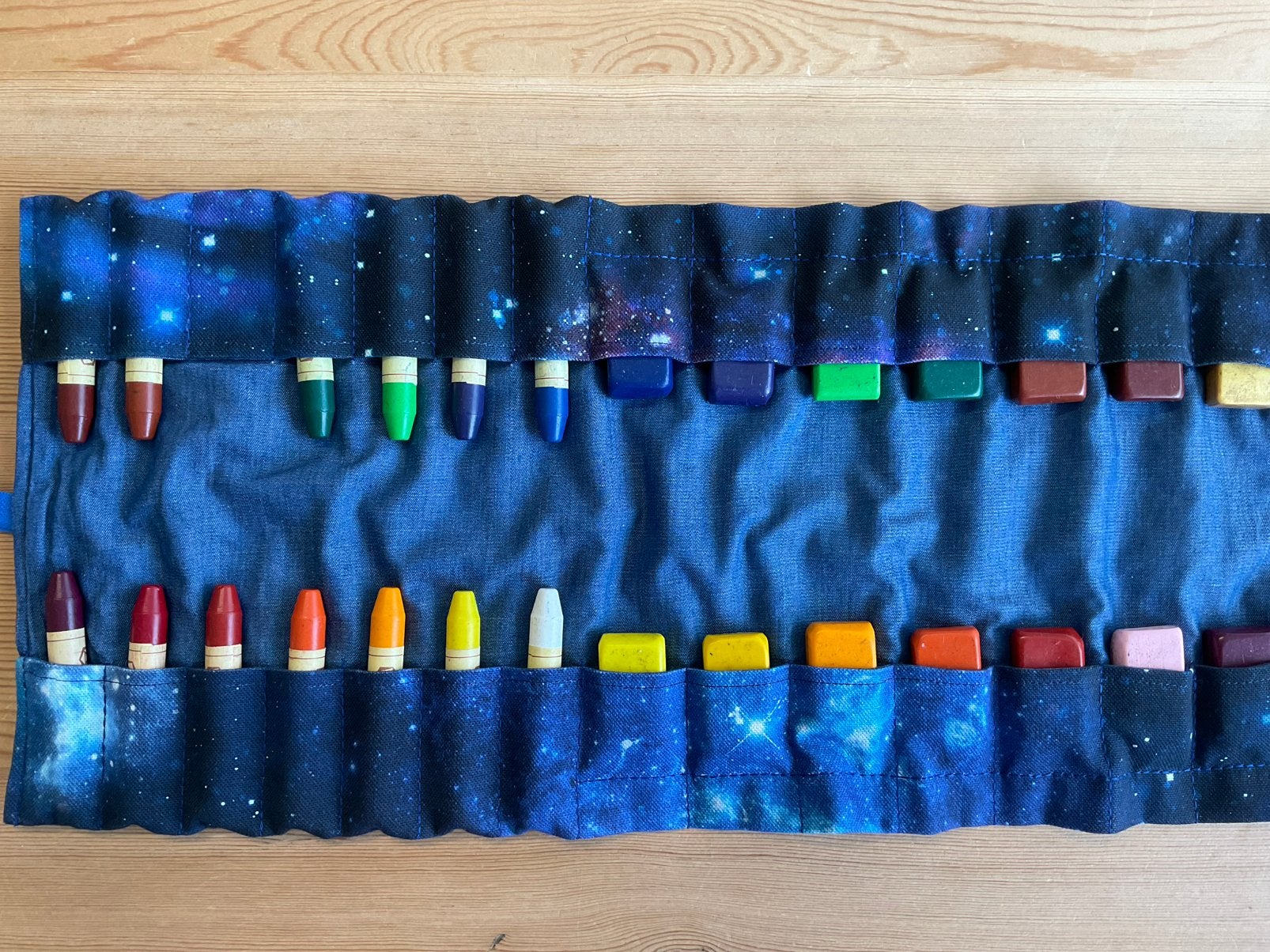 Krijtrol Roletui 14 vakjes staafjes/blokjes Vrijeschool, Leeuwarden, Nieuw, Ophalen of Verzenden, Evelienzijlstra9@hotmail.com
