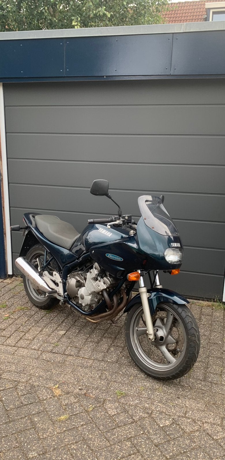 Yamaha diversion 600, Particulier, Toermotor