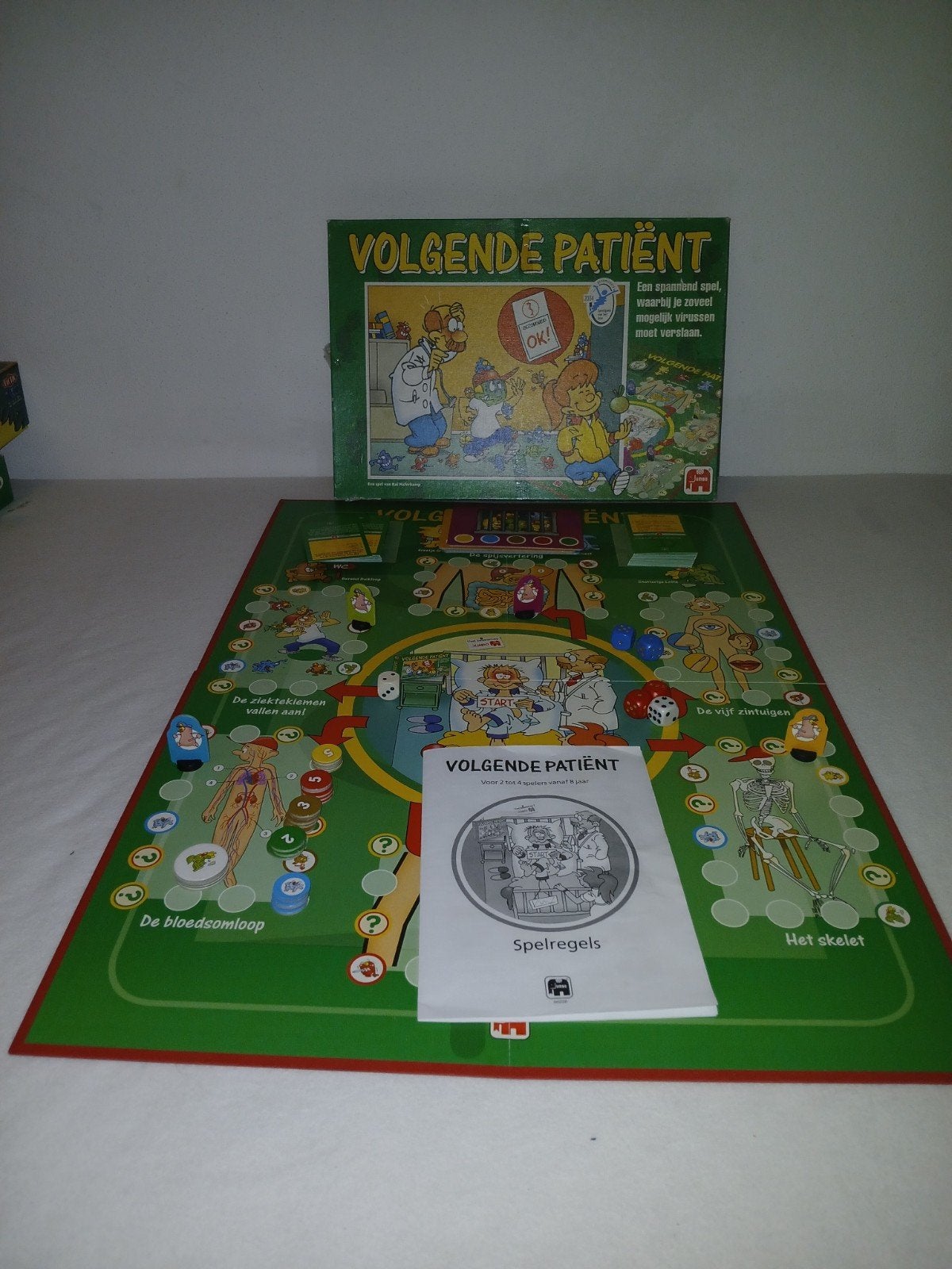 Volgende Patiënt Bordspel - Spannend Doktersspel, Drie of vier spelers, Ophalen, Gebruikt, Hemma