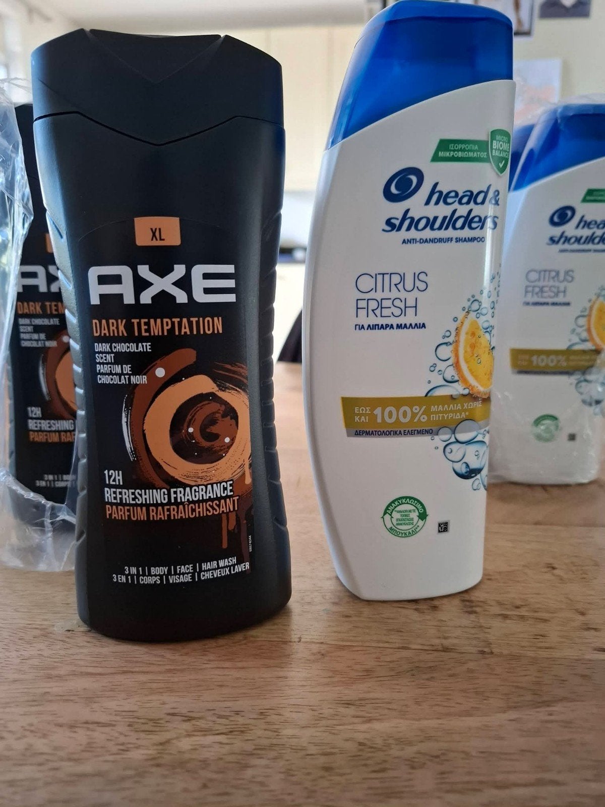 Axe Dark Temptation Douchegel en Head & Shoulders Shampoo, Ophalen of Verzenden, Nieuw, Bad & Douche