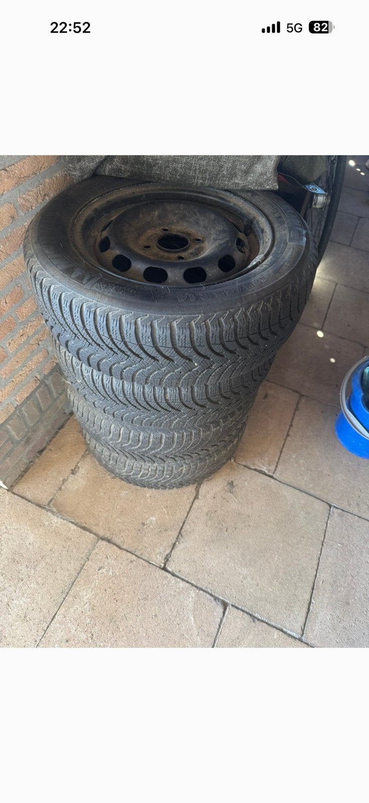 Winterbanden michelin 175/65/R14 incl velg, Ophalen, Zo goed als nieuw