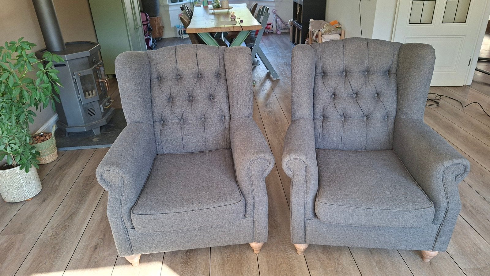 Twee comfortabele antraciet gekleurde fauteuils, Ophalen, Twee, Overige kleuren, Klassiek
