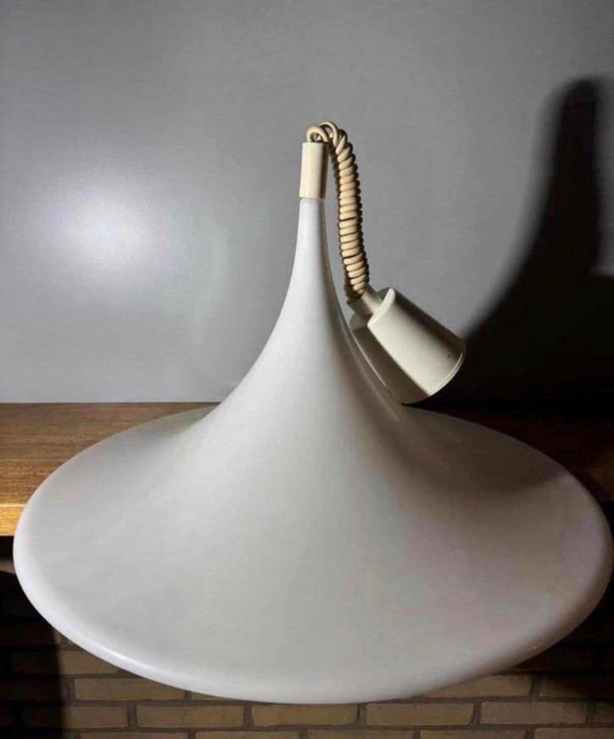 Vintage originele wit kunststof hanglamp Fokke Dijkstra.457, Kunststof, Gebruikt, E27 (groot), Ophalen
